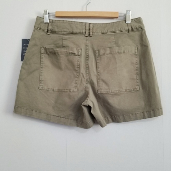 NWT Universal Thread Olive Green Shorts Size 12 - Picture 3 of 7